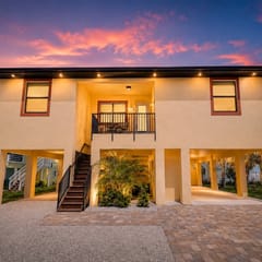 Luxury Ft Myers Beach House, Steps from the Sand