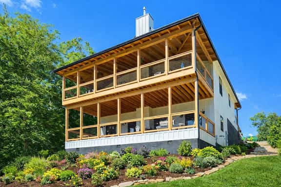 Smoky Mountain Lake Retreat, Deck, Games, Views - Image 1