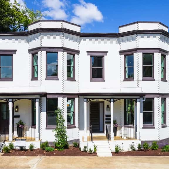 Historic Renovated Knox Loft with Parking! - Image 1
